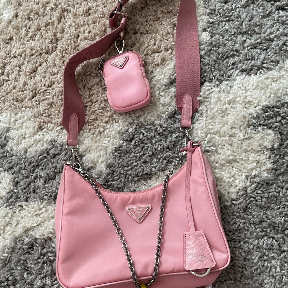 Brand new prada re edition bag w strap. Used smooth. No box.